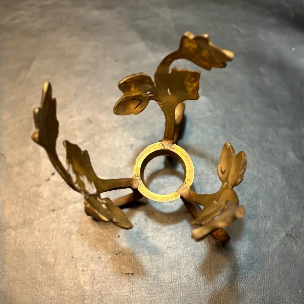 Brass acorn and leaves candle holder
